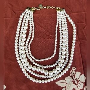 NWOT Elegant Faux Pearl Layered Necklace